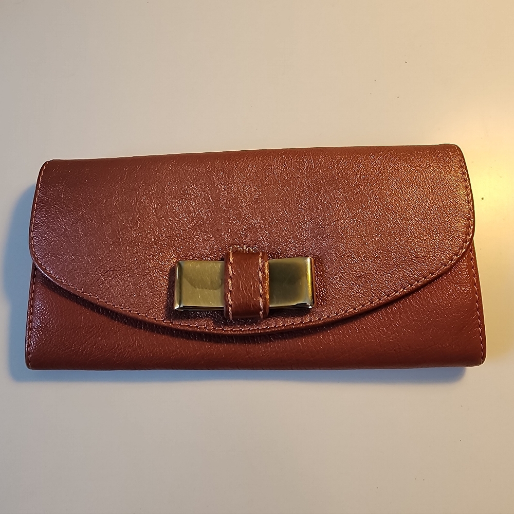Authetic Chloe Long Wallet
